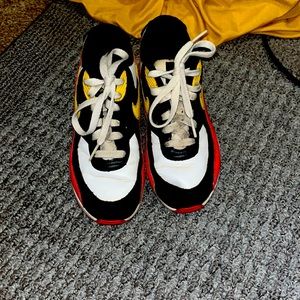 NIKE AIR MAX SHOES FOR BOYS